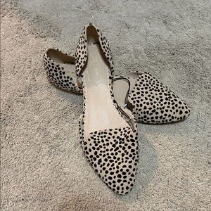 Isaac Mizrahi Leopard Print Pointed Flats